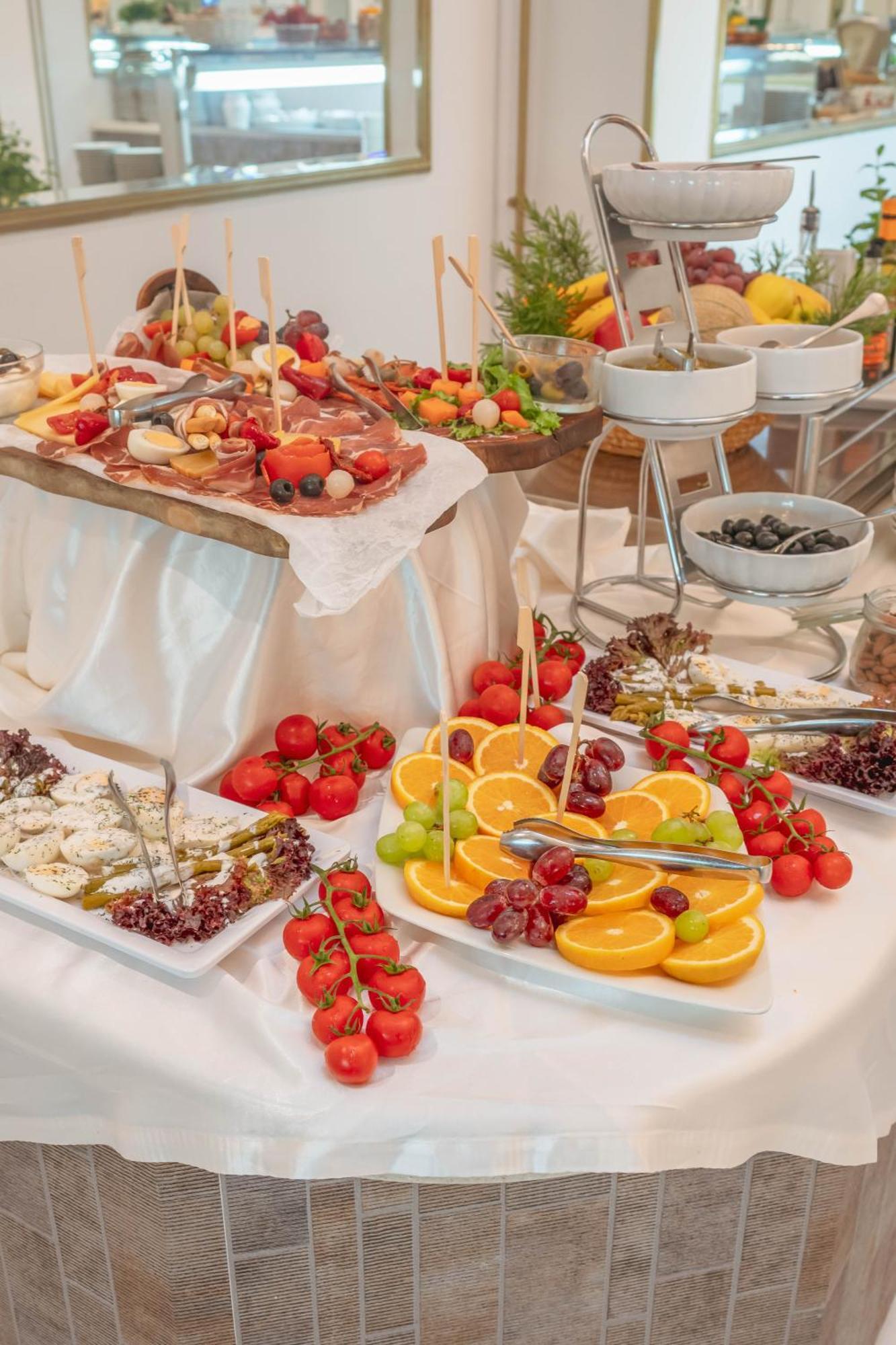 Hotel Horizont Baška Voda المظهر الخارجي الصورة