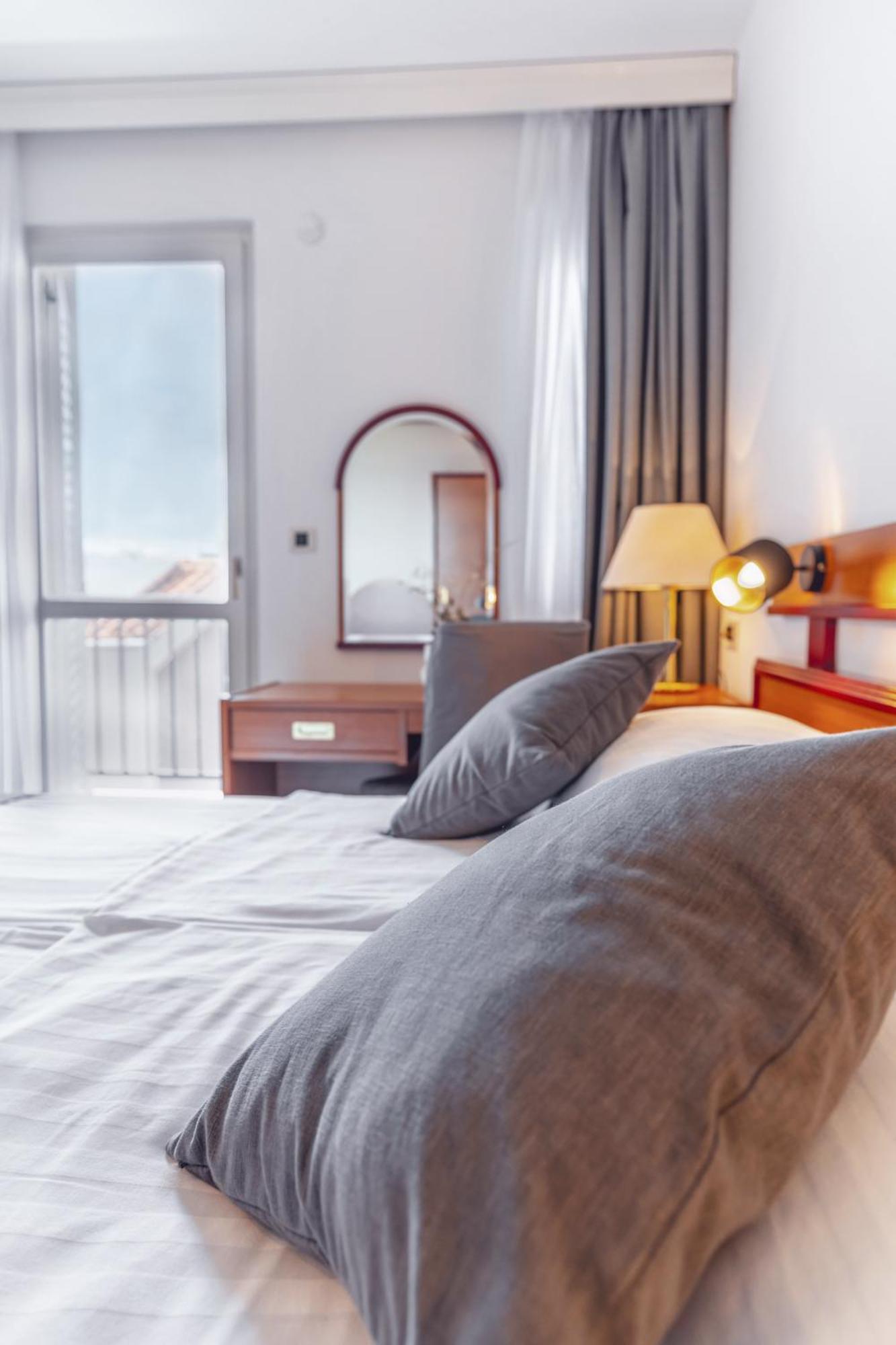 Hotel Horizont Baška Voda المظهر الخارجي الصورة