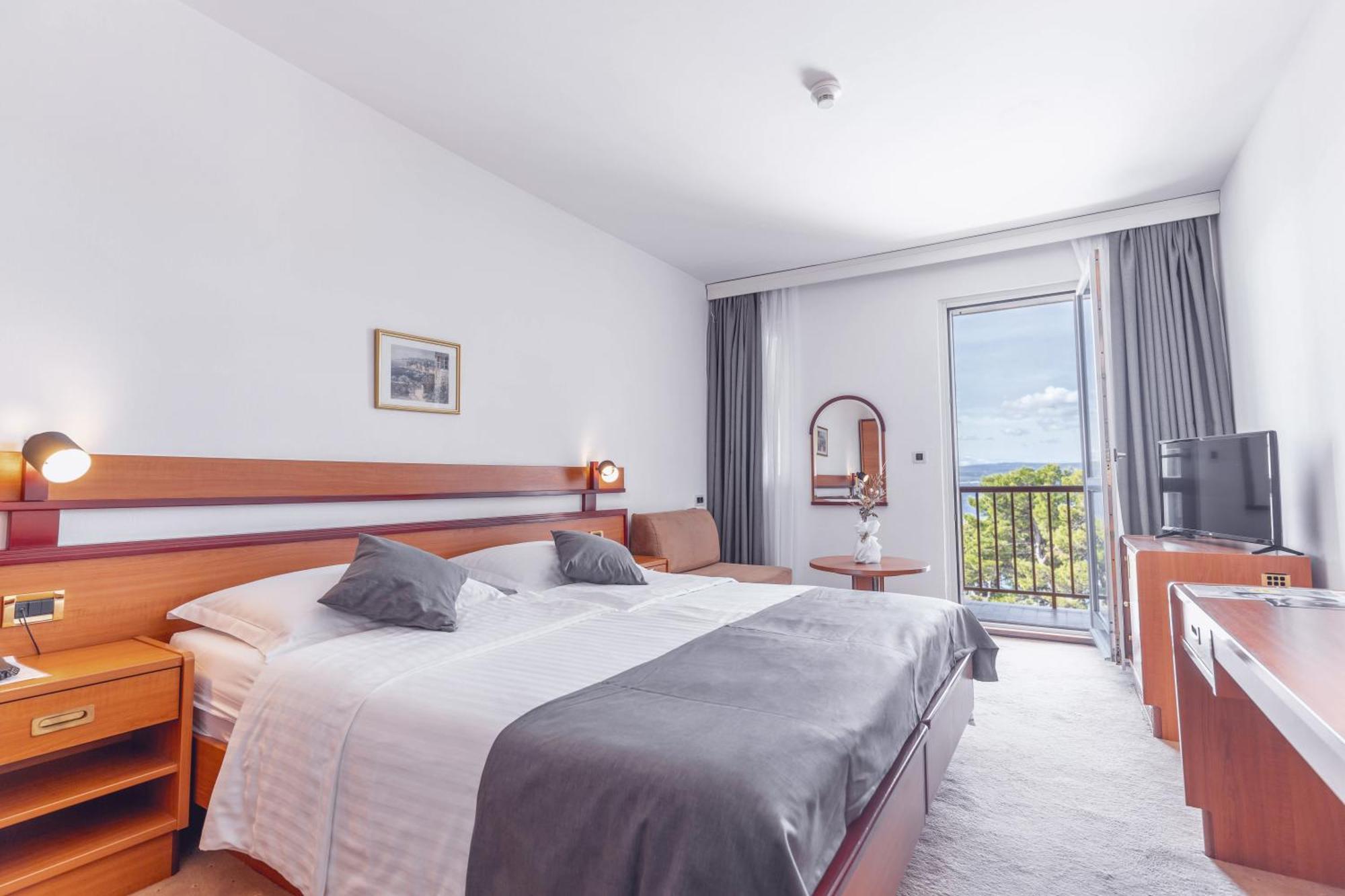 Hotel Horizont Baška Voda المظهر الخارجي الصورة